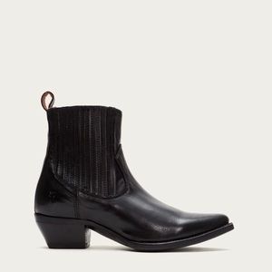 Frye Sacha Chelsea Boot Black